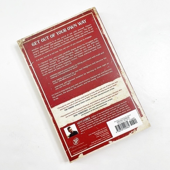 I Declare War by Levi Lusko paperback book - Picture 3 of 4